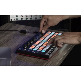 AKAI FIRE