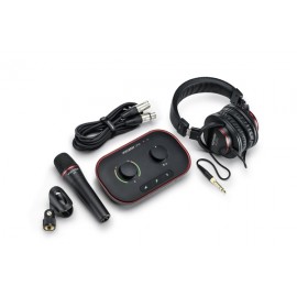 FOCUSRITE  VOCASTER ONE STUDIO
